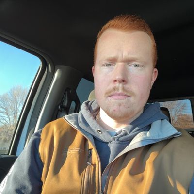 Aydan, 24
