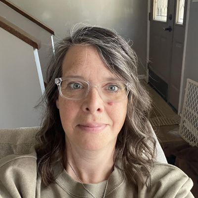 Amy, 54