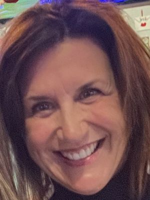 Lynda, 57