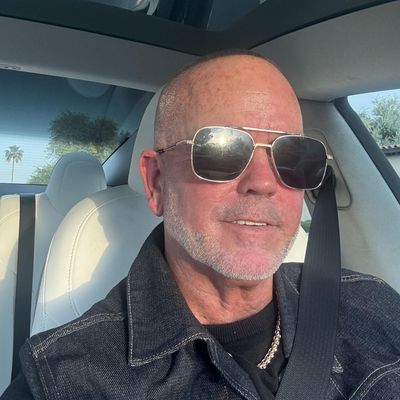 Tommy, 48
