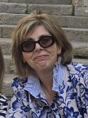Angeles, 57