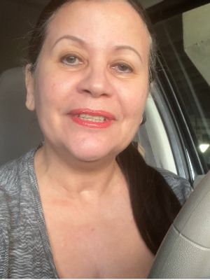 Ivonne, 64