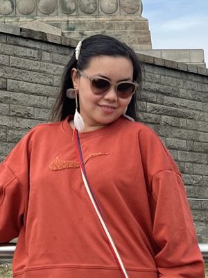 Bianca, 37