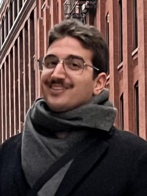 Alessandro, 24