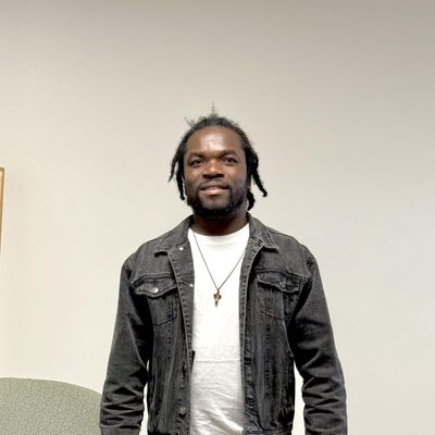 Marcnel, 33