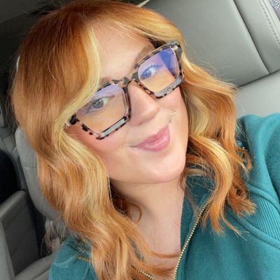 Gwyn, 23