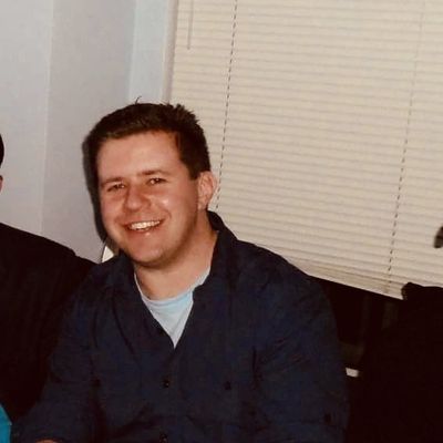 Joe, 44