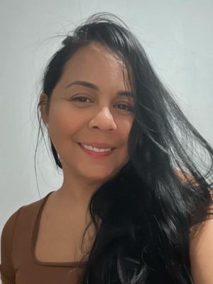 Cris, 41