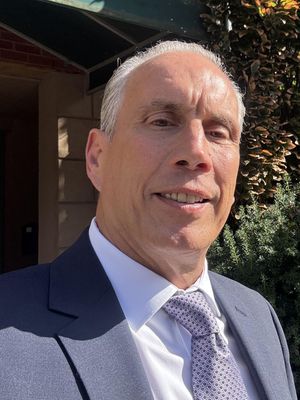 Ken, 66
