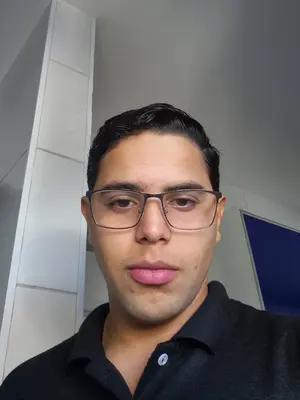 Antonio, 22