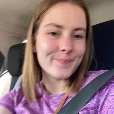 Hailey, 22
