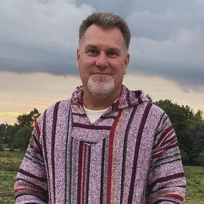 Lucas, 63