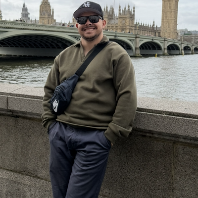 Aaron, 27