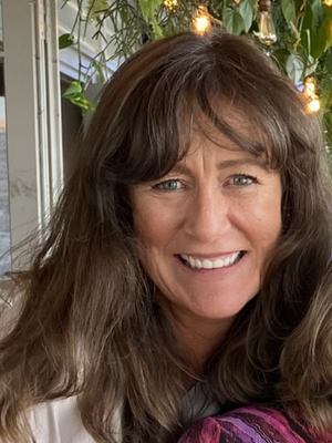 Chrissy, 56