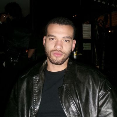 Raph, 23