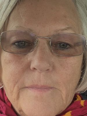 Yvonne, 76