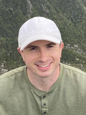Jonathan, 30