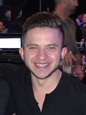 Tommy, 29