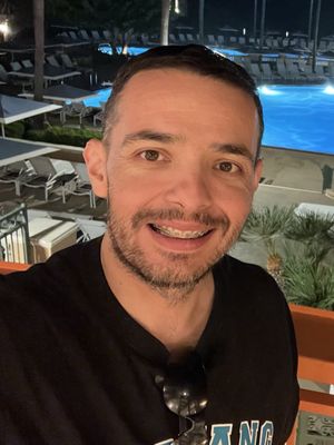 Fredy, 38