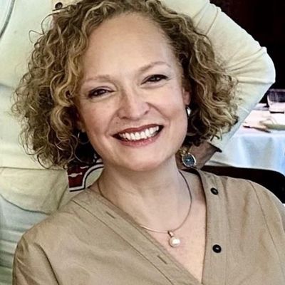 Jenny, 58