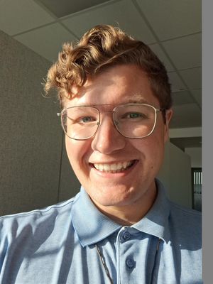 Maximilian, 25