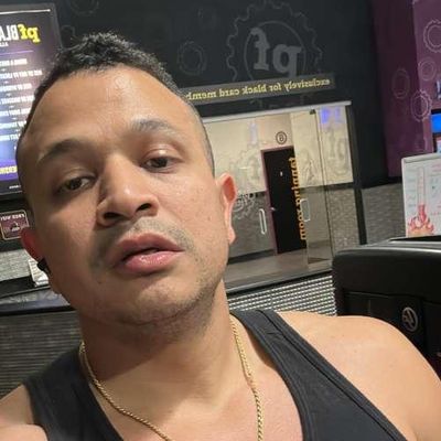 Mauro, 35