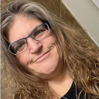 Deena, 56
