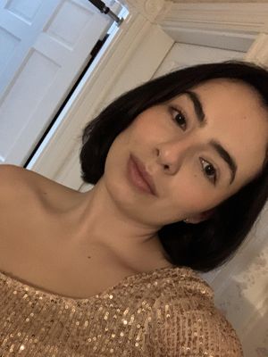Elizabeth, 29