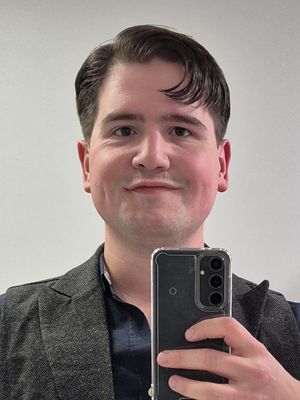 Josh, 29