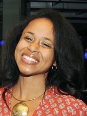 Lydia, 32
