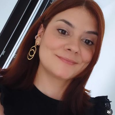 Ana, 43
