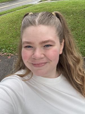 Katherine, 22