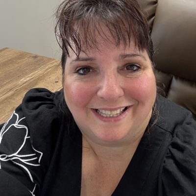 Lisa, 50
