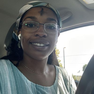 Ari, 32