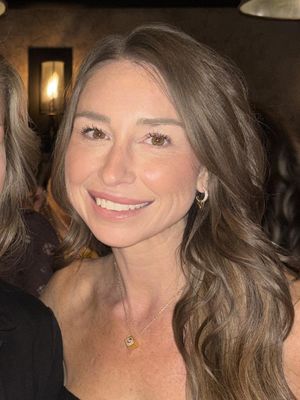 Megan, 39