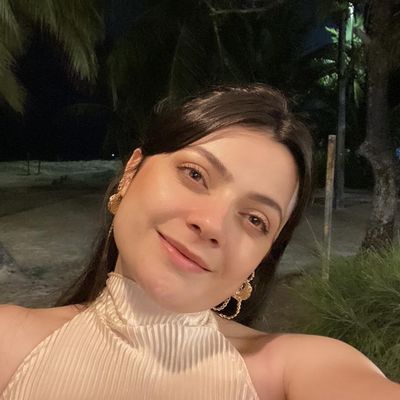 Carina, 32