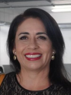 Leticia, 61