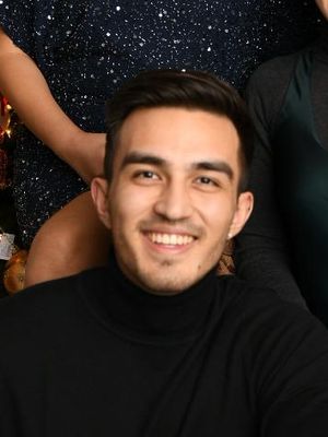 Andrew, 29