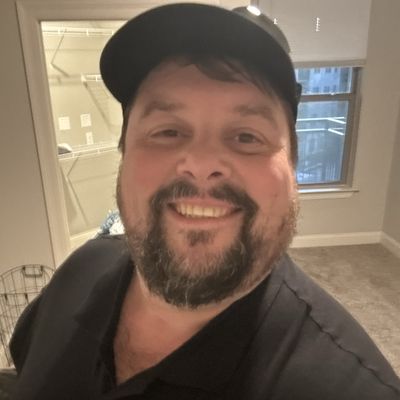 Justin, 48