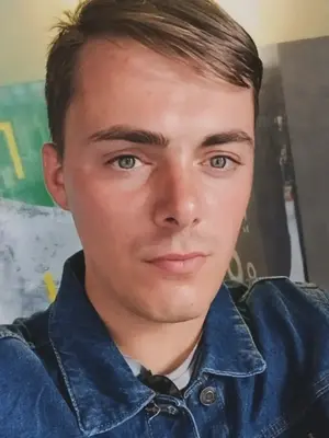 Mikey, 28