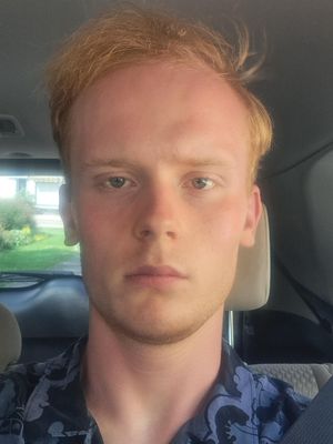 Lukas, 20