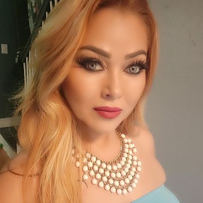 Patricia, 53