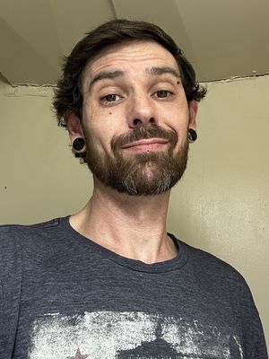 Robert, 36