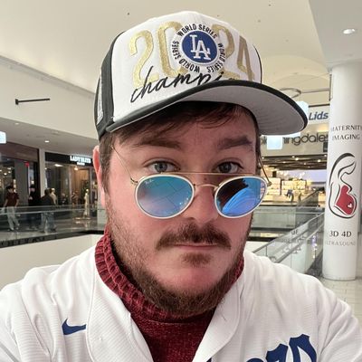 Brendan, 30