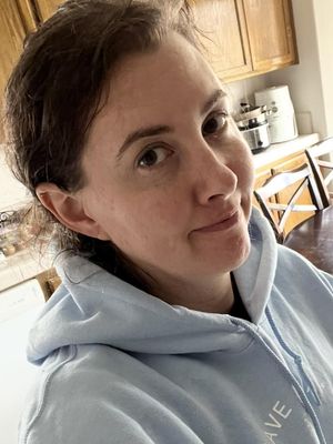 Shay, 41
