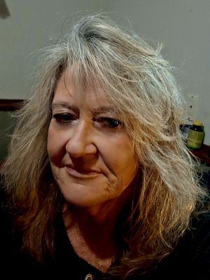 Lisa, 61