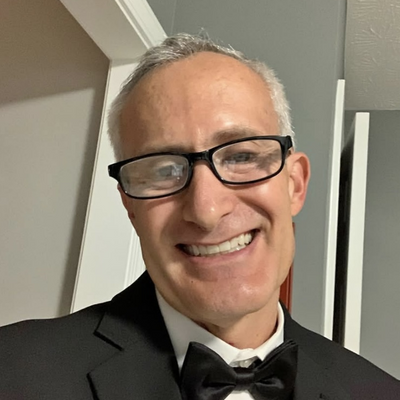 Tom, 52