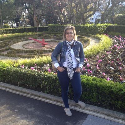 Carmen, 54