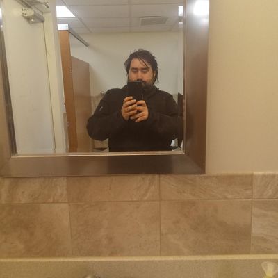 Julio, 32