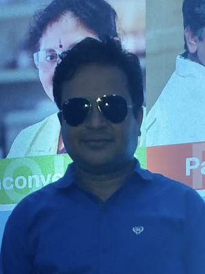 Pravin, 41